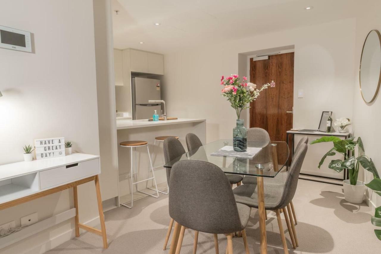 Highlife Luxury*Carpark*Wifi*Pool*Gym*Netflix Apartment Brisbane Bagian luar foto